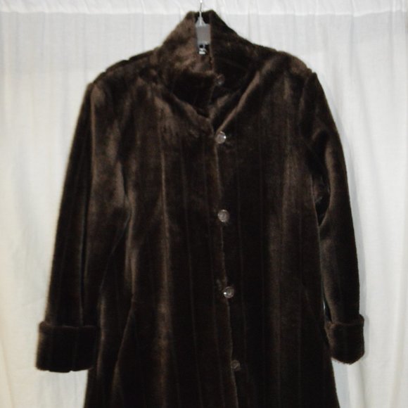 Unbranded Jackets & Blazers - Faux Mink Fur Coat Medium Dark Brown Half Length